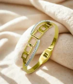 Elegant Stainless Steel Handcuff Bracelet for Women – Openable & Adjustable Fashion Jewelry - Image 2